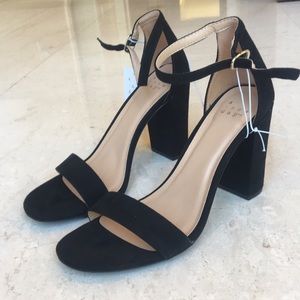 target women's ema high block heel